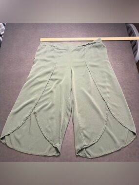 Maurices XXL Olive Green Draped Wide Leg Pants Boho Flowy Culottes